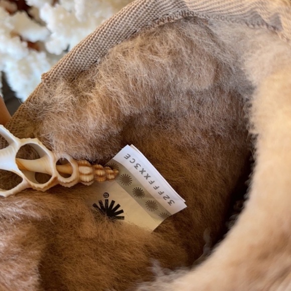 🌴🔆UGG- CLASSIC MINI SNOW LEOPARD BOOTS🔆🌴 - Picture 10 of 14